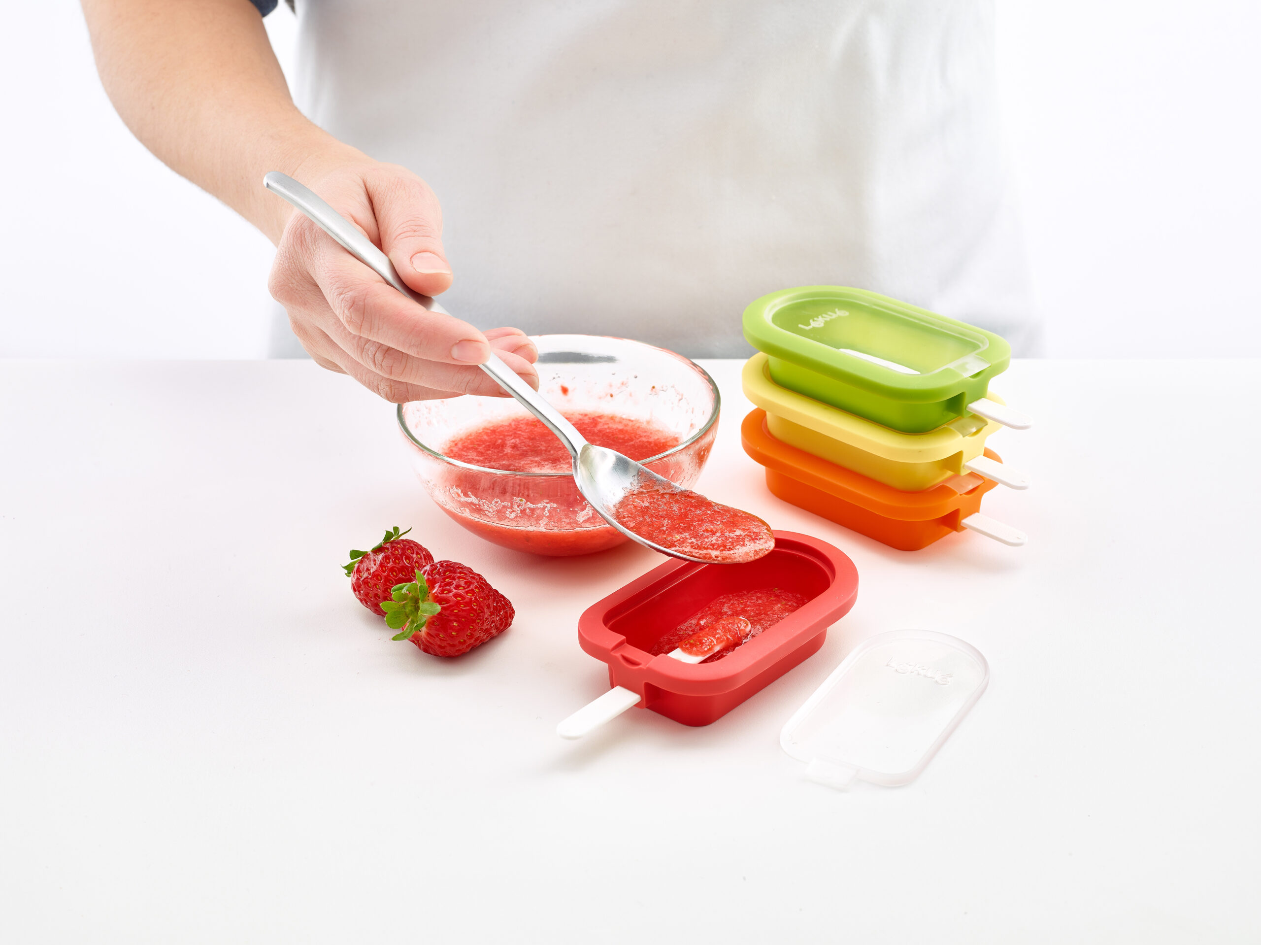 Kit polos apilables Lékué – Molde para 6 helados caseros reutilizable - Imagen 3